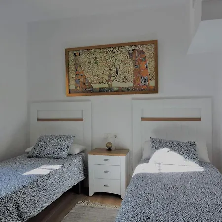 La Casa De Los Abuelos *